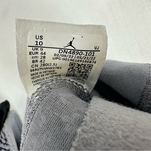 Nike Air Jordan Men’s Size 10 System.23 Cement Grey Insert Shoes - Picture 12 of 12